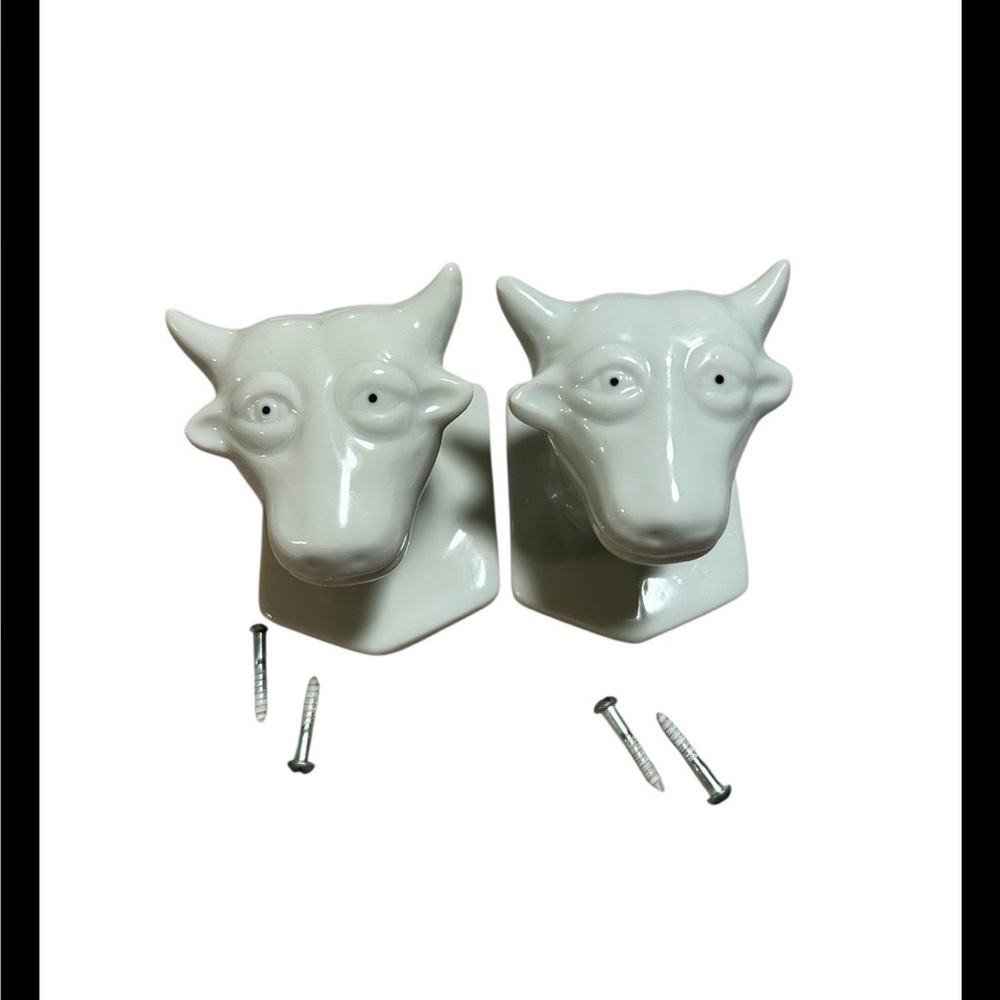 Set Of 2 Vintage 1982 Ceramic Cow Bull Hooks Farmhouse Made In Taiwan